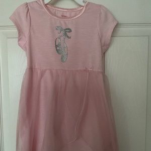 Brand New Carter’s dress 3T